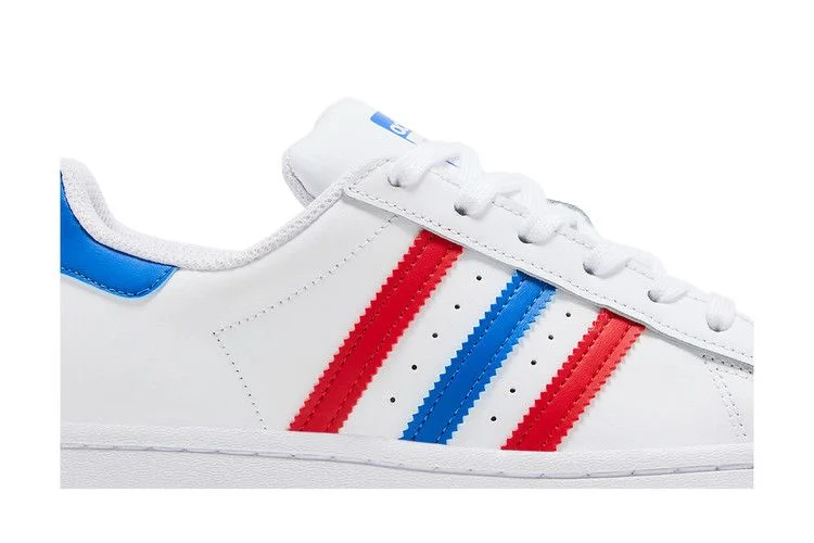 Кроссовки adidas Superstar 'White Red Blue'