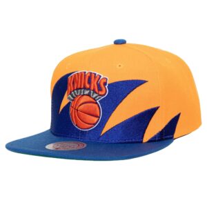 Mitchell-Ness-Sharktooth-Snapback-HWC-New-York-Knicks-300x300