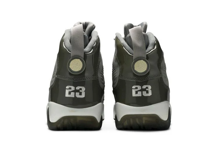 Krossovki-Air-Jordan-9-Retro-Cool-Grey-2002-5