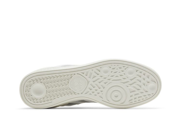 busenitz-white-silver-metallic-gy6900_03