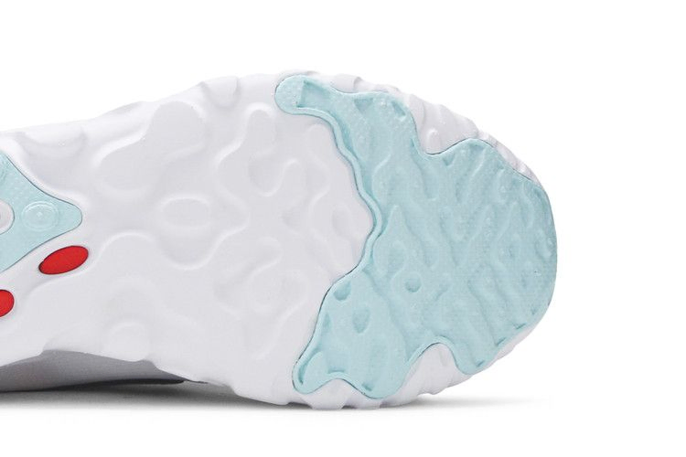 Кроссовки Nike Wmns React Art3mis 'White Crimson Volt'