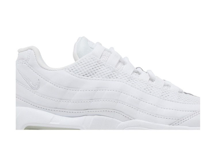 wmns-air-max-95-next-nature-triple-white-dh8015-100_01