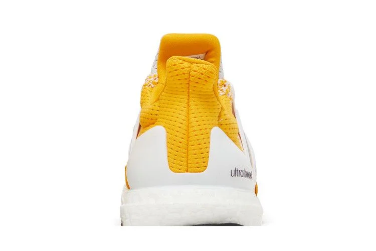 Krossovki-NCAA-x-adidas-UltraBoost-1.0-Arizona-State-Sun-Devils-6