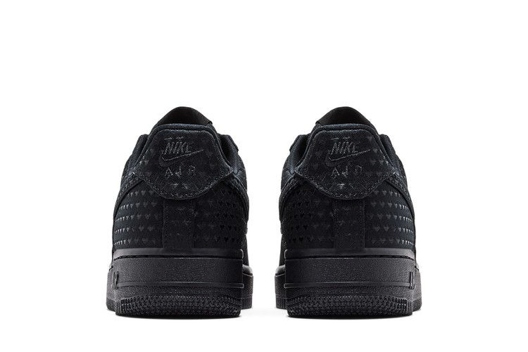 Кроссовки Nike Wmns Air Force 1 Low 'Valentine's Day Triple Black' 2026