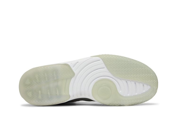 jordan-max-aura-cool-grey-aq9084-010_03