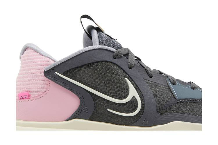 Кроссовки Nike Kyrie Low 5 'Preservation'