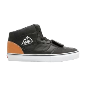 supreme-mtn-edition-supreme-vn0h6n7cc-300x300