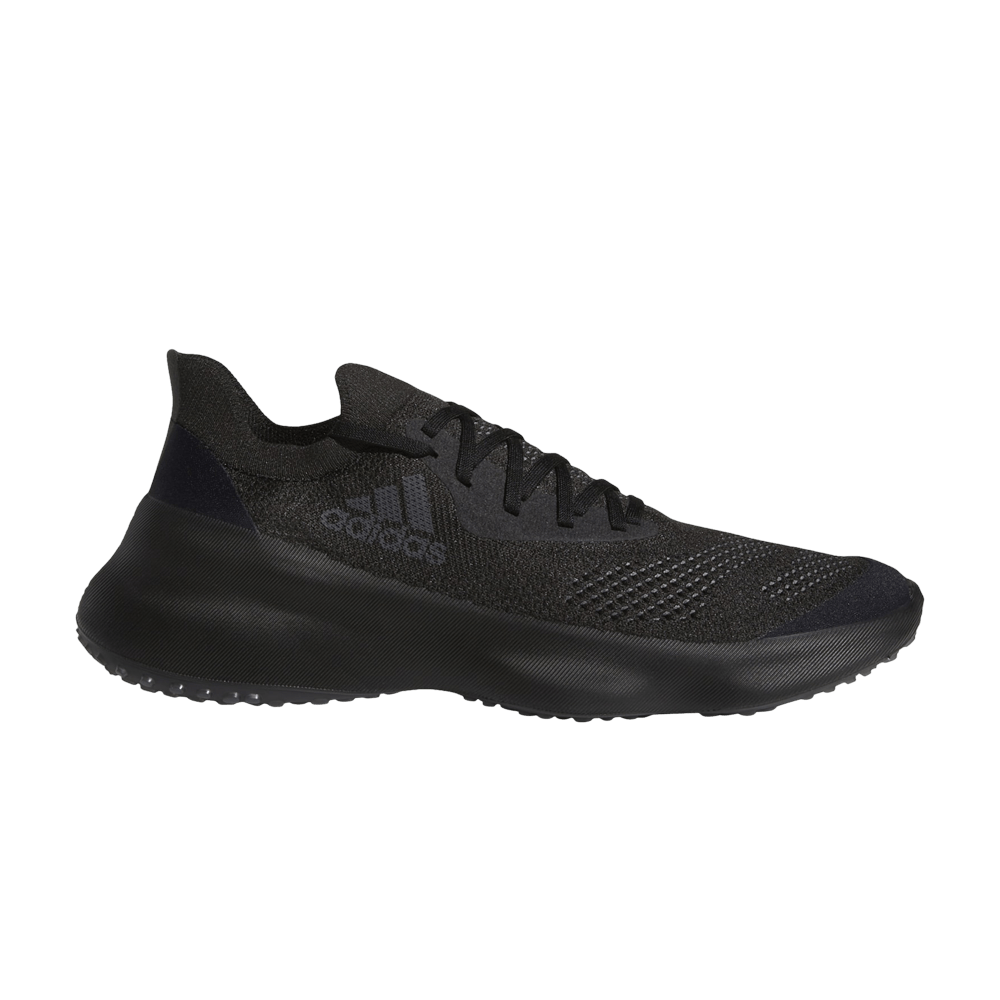 futurenatural-core-black-fx9734