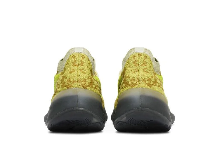 Krossovki-adidas-Yeezy-Boost-380-Hylte-5