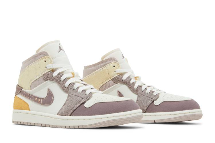 air-jordan-1-mid-se-craft-inside-out-taupe-haze-dm9652-102_07