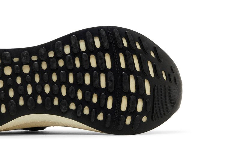 wmns-reactx-infinity-run-4-dark-smoke-grey-metallic-gold-dr2670-006_04