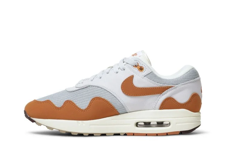 Кроссовки Patta x Nike Air Max 1 'Monarch'