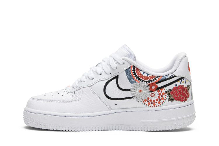 Кроссовки Nike Wmns Air Force 1 'LNY'