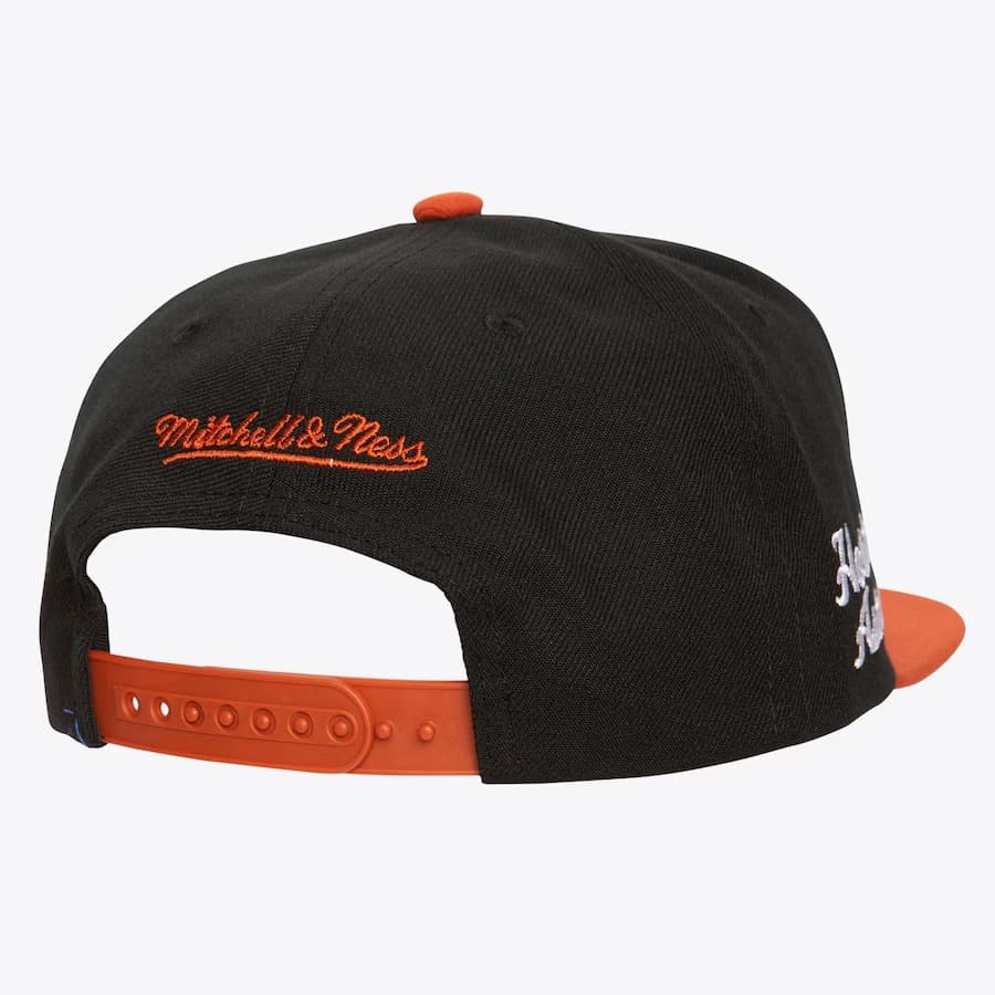 Mitchell-Ness-Black-Houston-Astros-Cooperstown-Collection-Uprise-Snapback-Hat-1
