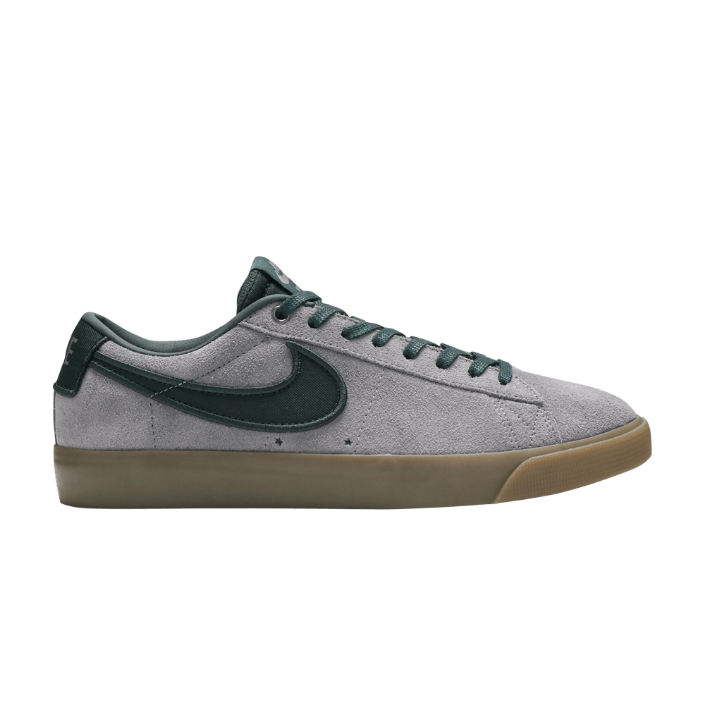 sb-blazer-low-gt-704939-018