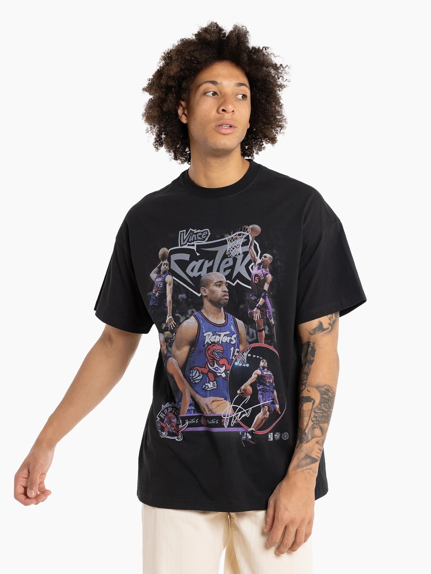 Mitchell-Ness-Vince-Carter-Toronto-Raptors-Player-Logo-T-Shirt-1