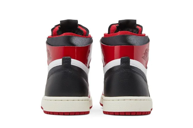 Кроссовки Wmns Air Jordan 1 High Zoom Comfort 'Chicago Bulls'