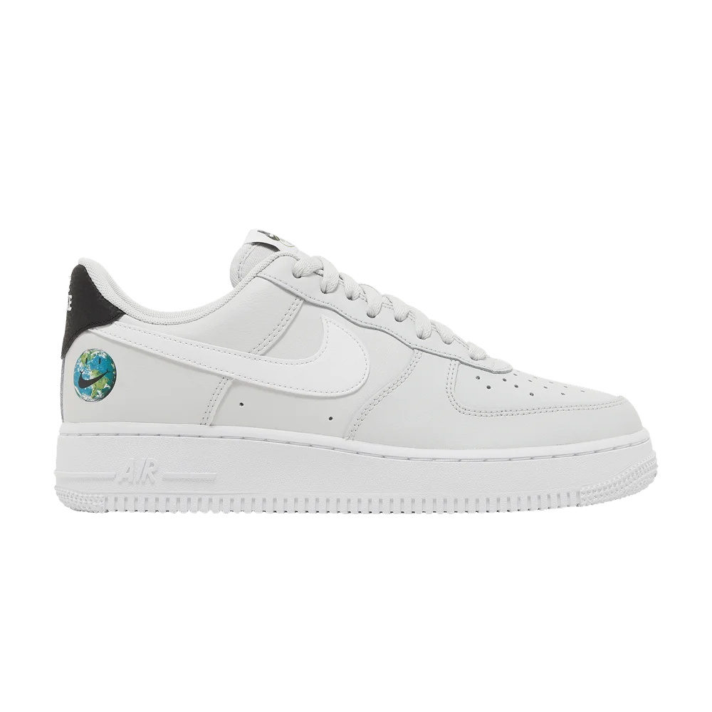 Krossovki-Air-Force-1-07-LV8-2-Have-A-Nike-Day-Earth
