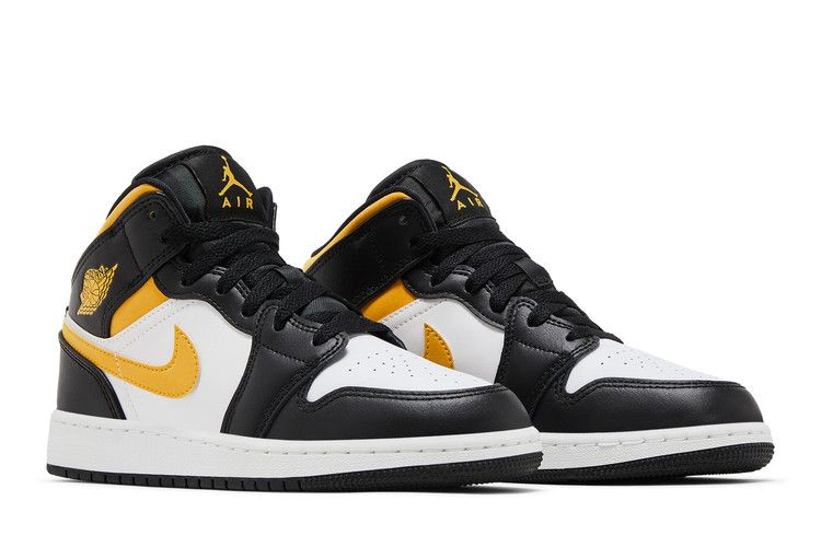 air-jordan-1-mid-gs-black-university-gold-554725-177_07