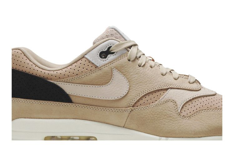 nikelab-air-max-1-pinnacle-859554-200_01