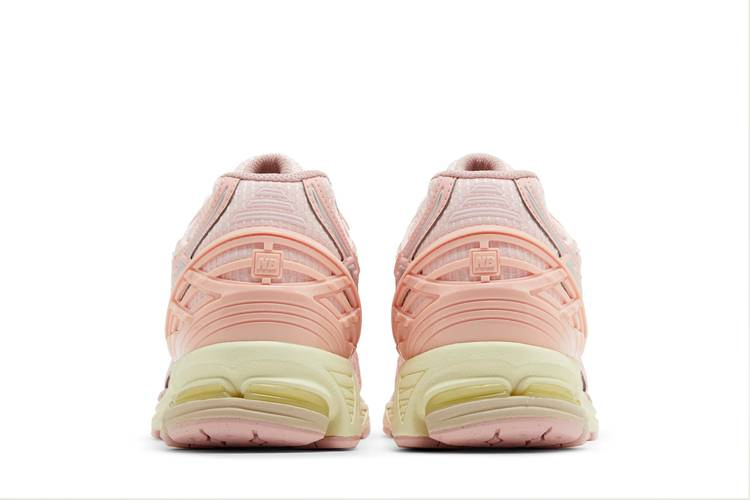 Кроссовки New Balance 1906U 'Lunar New Year - Shell Pink'