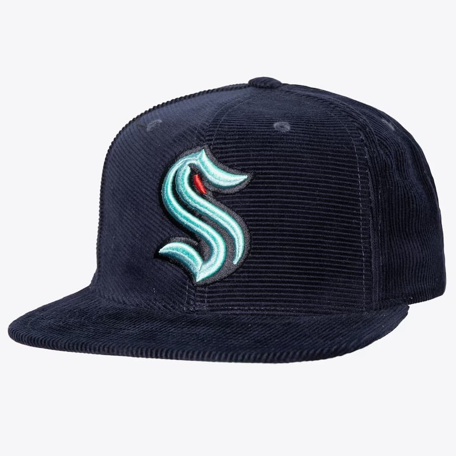 Бейсболка Mitchell & Ness Navy Seattle Kraken All Directions Corduroy Snapback Hat