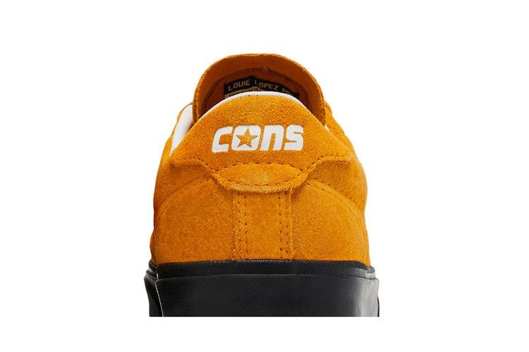 Кроссовки Converse Louie Lopez Pro Low 'Mono Classic Suede - Saffron Yellow'