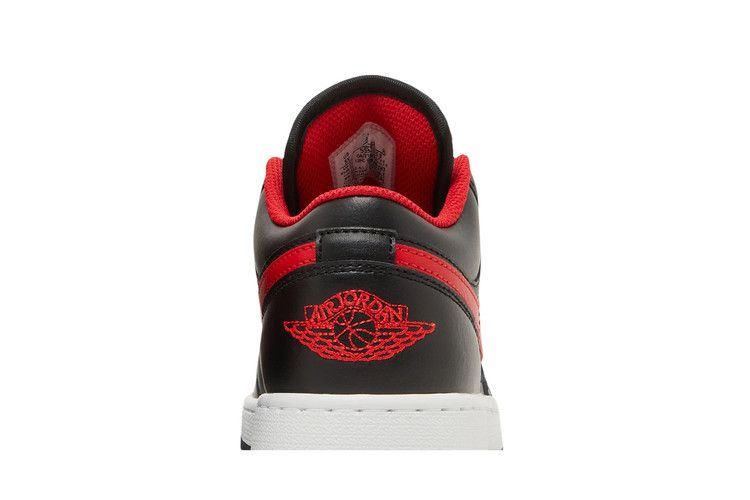 Кроссовки Air Jordan 1 Low GS 'White Toe'