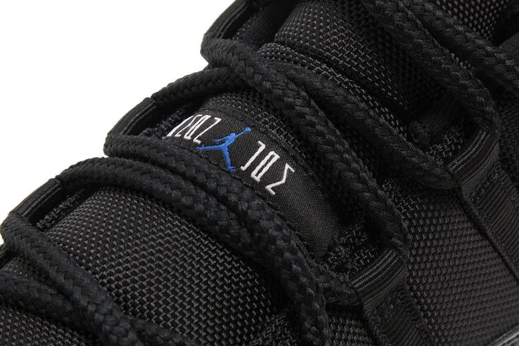 Krossovki-Air-Jordan-11-Retro-Low-Space-Jam-8