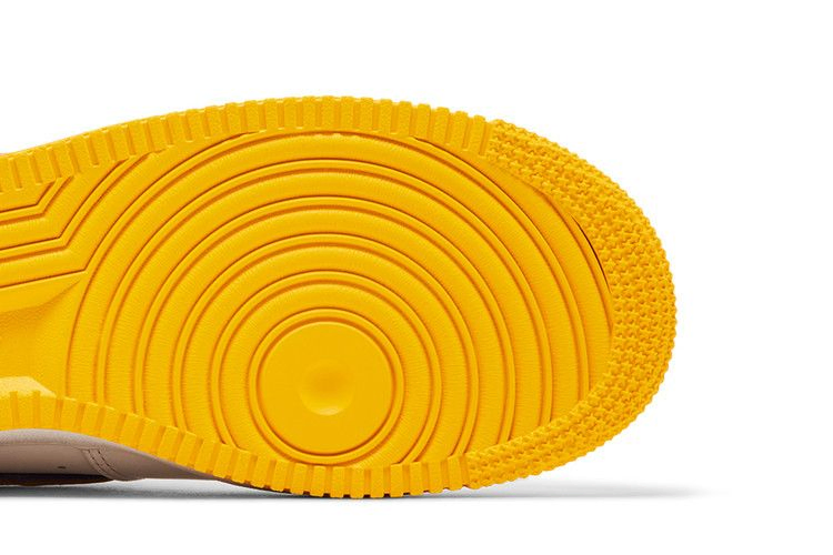 Кроссовки Kobe Bryant x Nike Air Force 1 Low Retro QS 'Lakers Home'