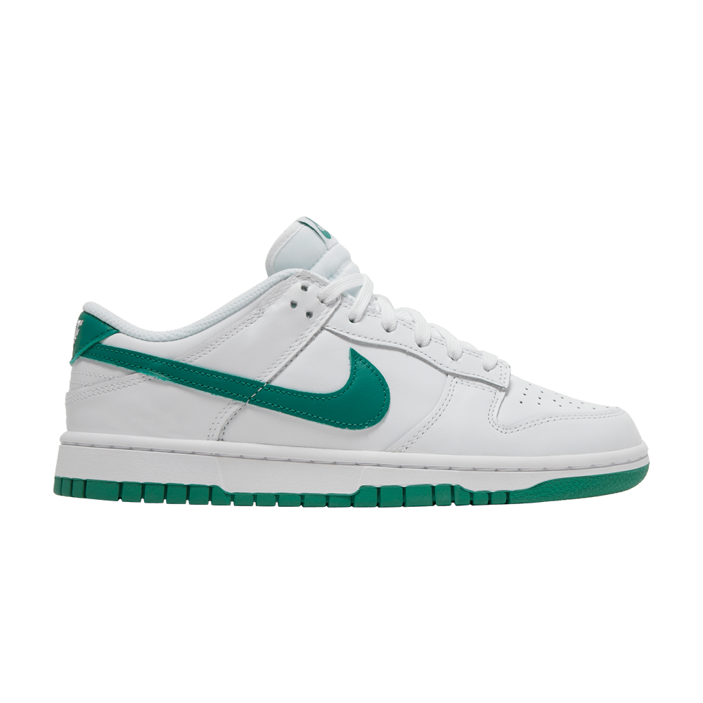 wmns-dunk-low-white-lucky-green-dd1503-112