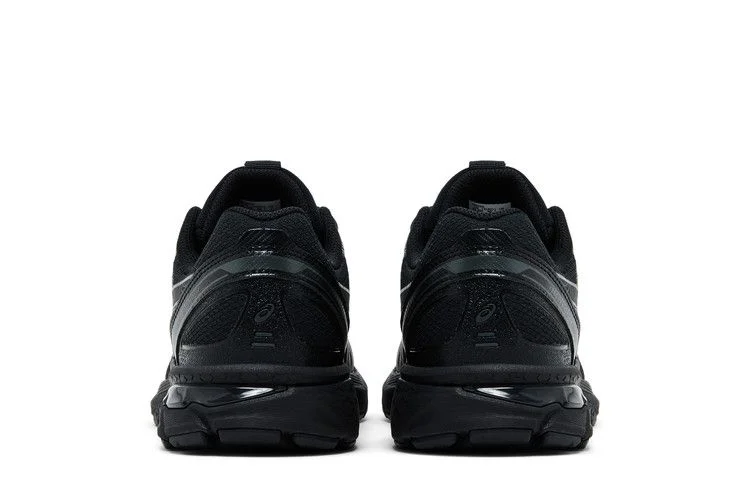 Krossovki-ASICS-Gel-Terrain-Triple-Black-5