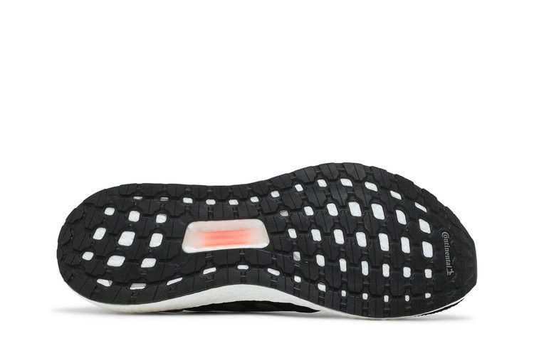 ultraboost-20-black-signal-orange-fv8322_03