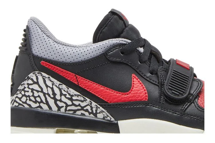 Krossovki-Air-Jordan-Legacy-312-Low-GS-Bred-Cement-1