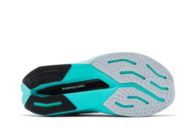 Krossovki-New-Balance-FuelCell-SuperComp-Trainer-v3-Cyber-Jade-3