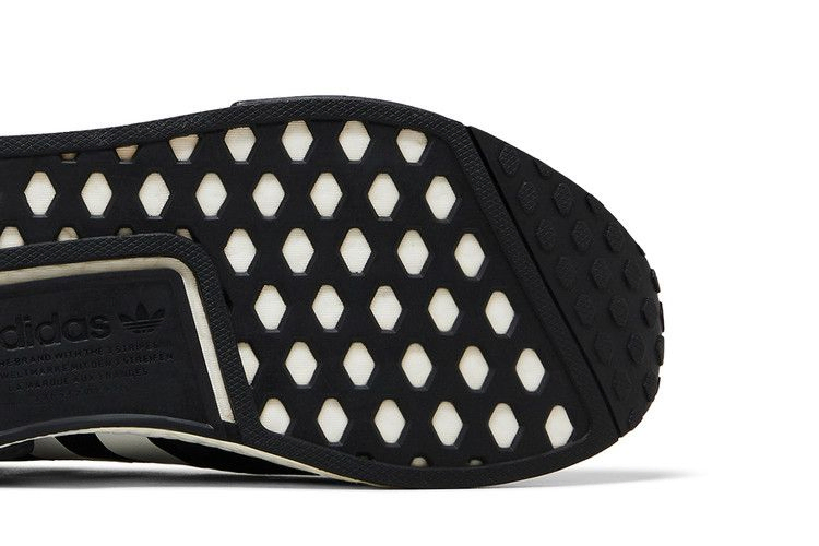 atmos-x-nmd_r1-torico-v2-g55476_04