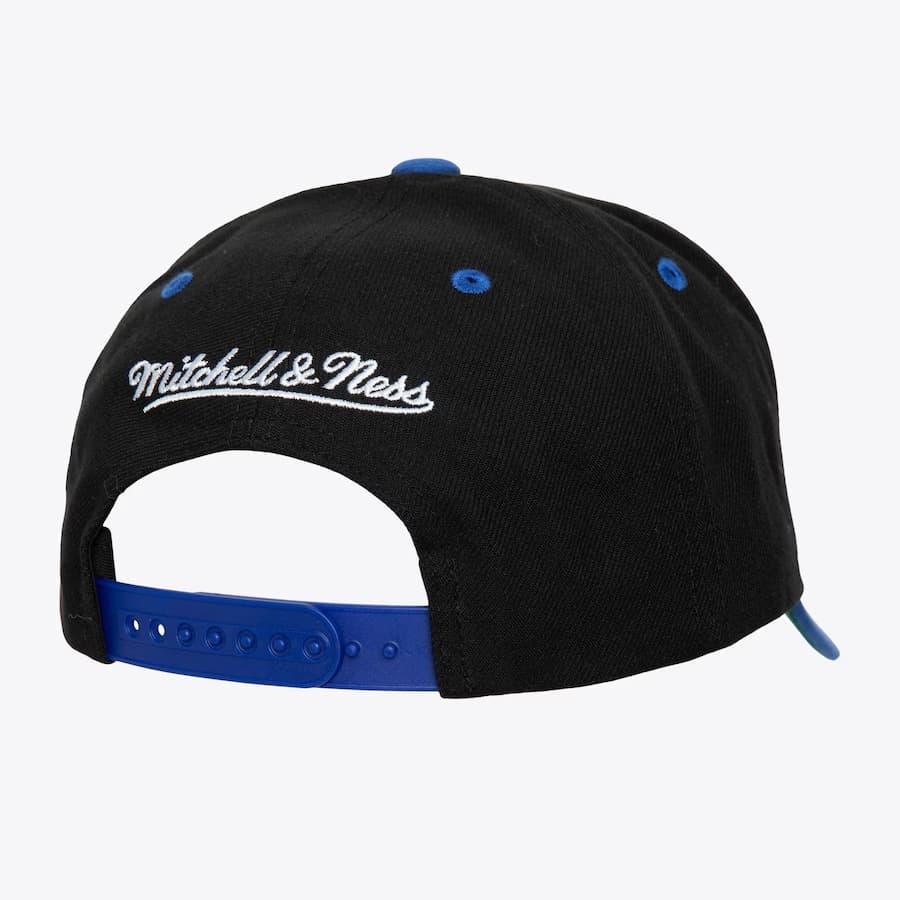 Бейсболка Mitchell & Ness Black New York Rangers Tailsweep 2.0 Pro Snapback Hat