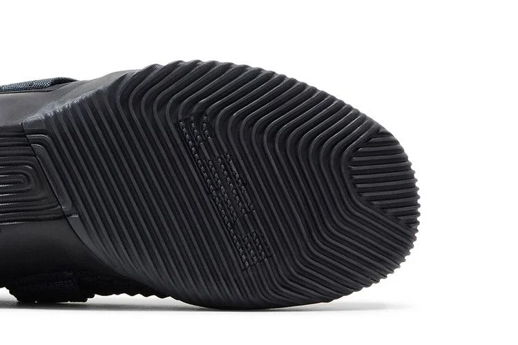 Krossovki-Nike-LeBron-Soldier-12-Dark-23-4