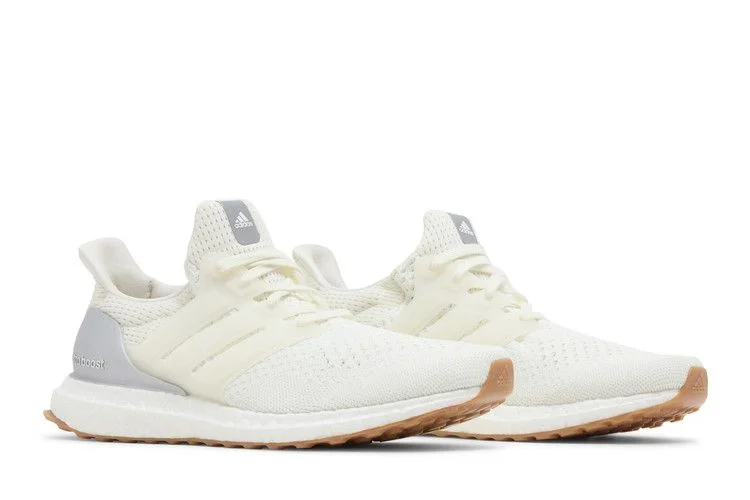 Krossovki-Adidas-Wmns-UltraBoost-1.0-Off-White-Gum-7