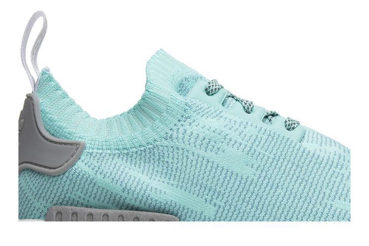 nmd_r1-pk-b43523_01