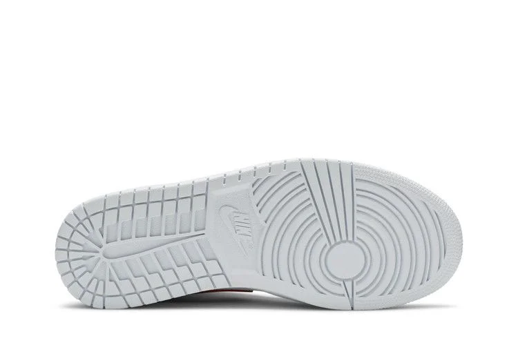 Кроссовки Wmns Air Jordan 1 Mid 'White University Red'