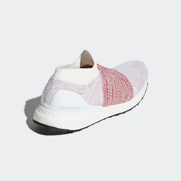 Кроссовки Adidas UltraBoost Laceless 'Trace Scarlet'