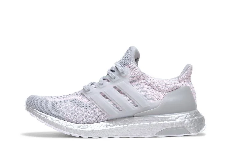 Кроссовки adidas Wmns UltraBoost 5.0 DNA 'Halo Silver'