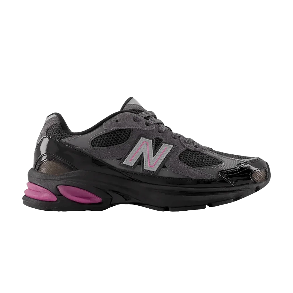 Krossovki-New-Balance-2010-Black-Magenta