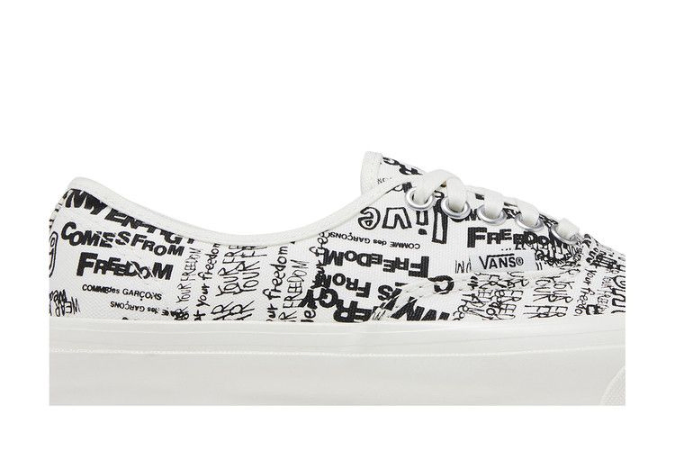comme-des-garcons-x-og-authentic-lx-graffiti-vn0a4bv92gx_01