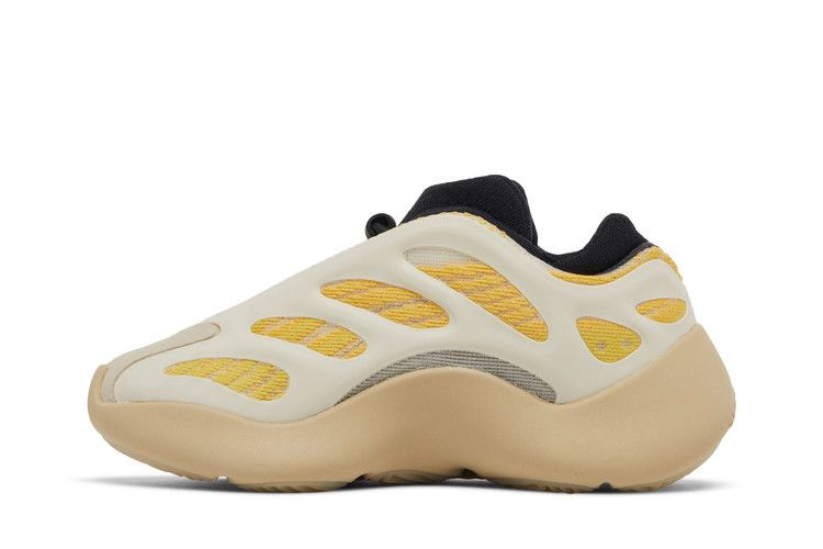 Кроссовки adidas Yeezy 700 V3 Infants 'Safflower'
