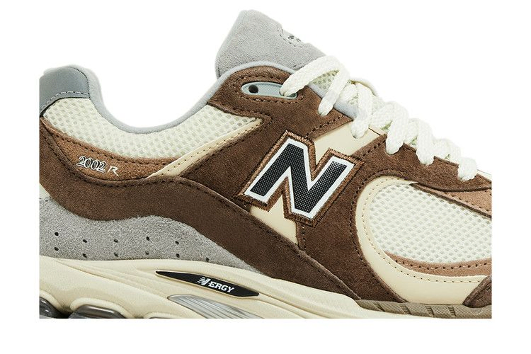 Кроссовки New Balance 2002R 'Emerging Brown Pack'