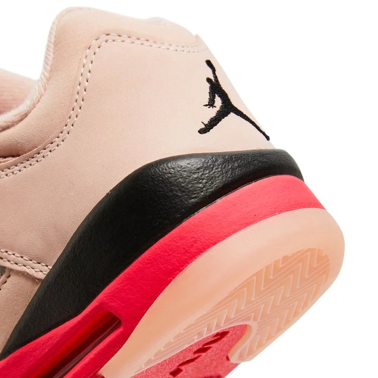 Krossovki-Wmns-Air-Jordan-5-Retro-Low-Girls-That-Hoop-8