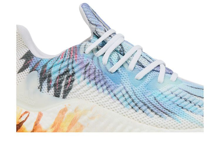 Кроссовки adidas AlphaBoost
