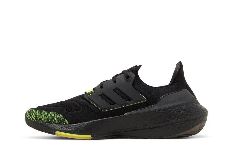 Кроссовки adidas UltraBoost 22 'Black Solar Yellow'